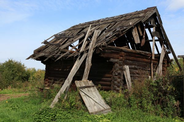 Pole Barn Demolition in Charlotte